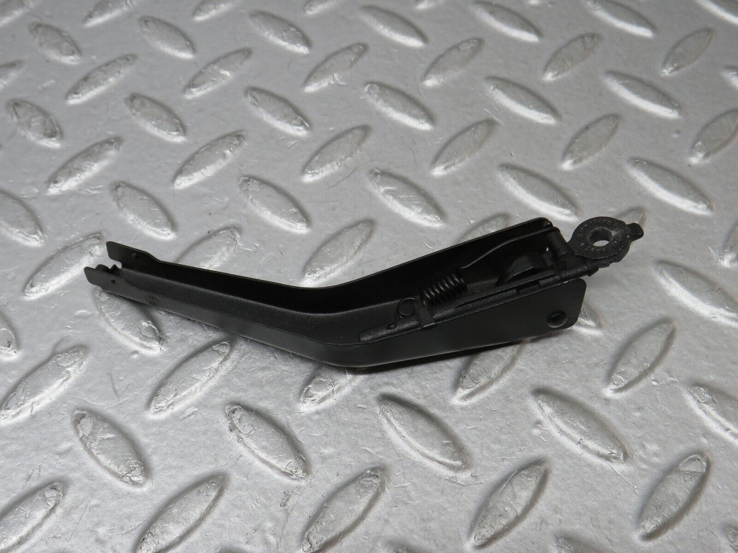 36341 Mercedes-Benz W126 420SE Headlight Wiper Arm Bosch Left Side
