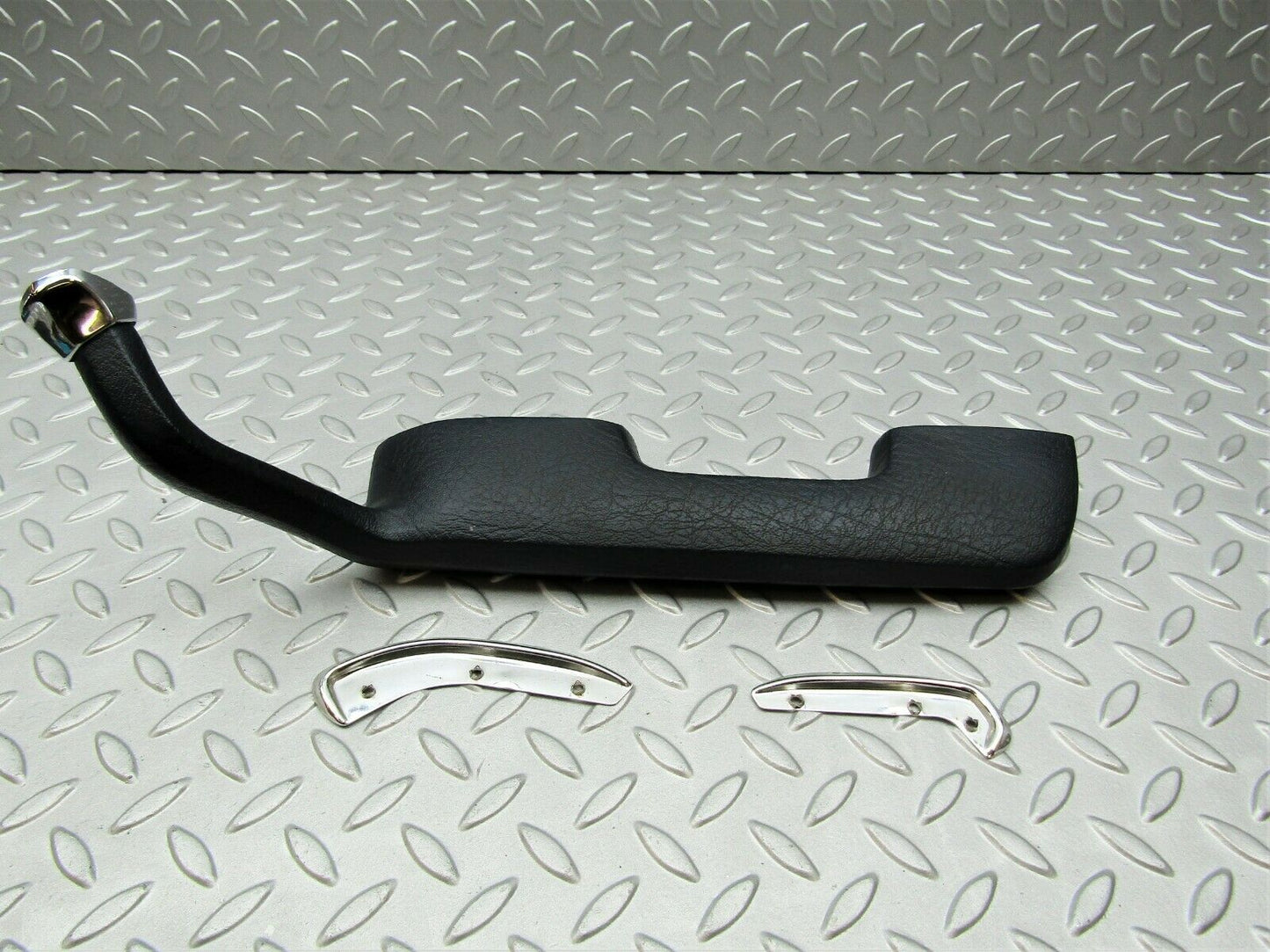 3305 Mercedes-Benz W108 280SE Interior Door Handle Blue Right