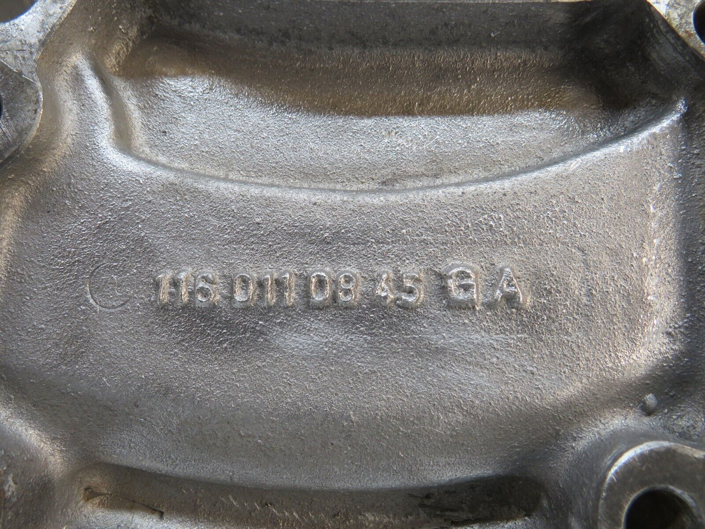 32842 Mercedes-Benz C107 R107 350 V8 Gearbox Flange 1160110845