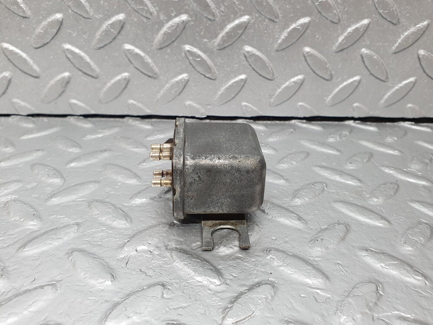43125 Mercedes-Benz W108 280SE Multi Purpose Relay Bosch