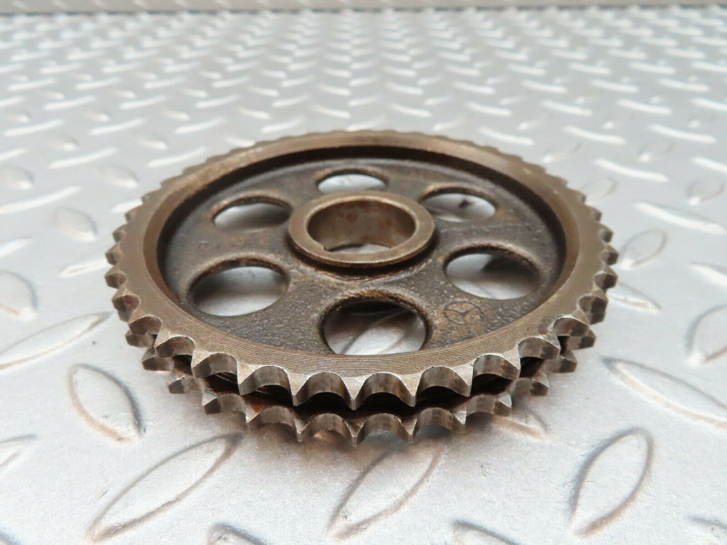 3508 Mercedes-Benz W108 280SE Camshaft Timing Gear 1210520201