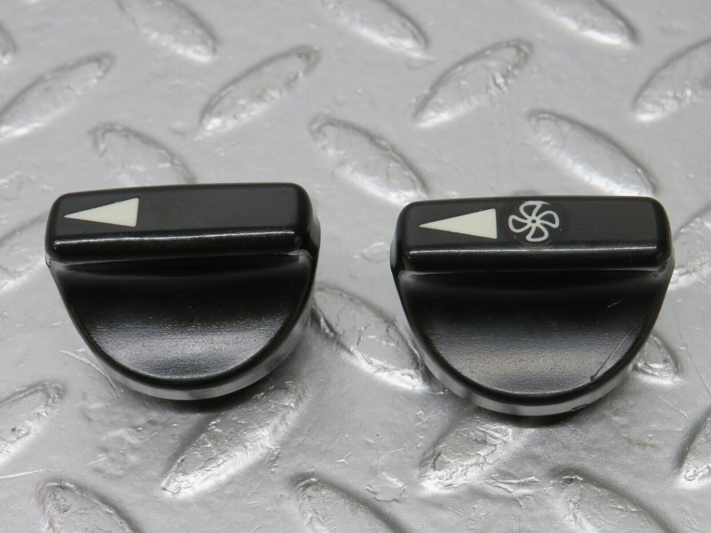 34350 Mercedes-Benz C126 380SEC Coupe Heater Control Knob