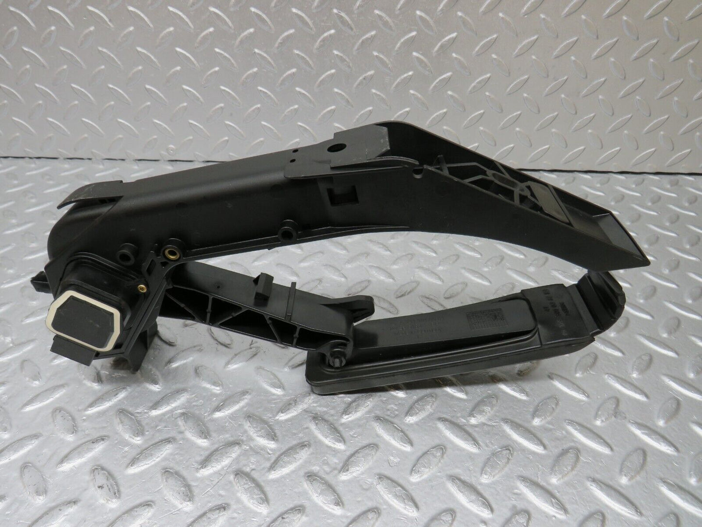 35219 Mercedes-Benz W221 Accelerator Pedal & Rubber 2203000104 2113010001