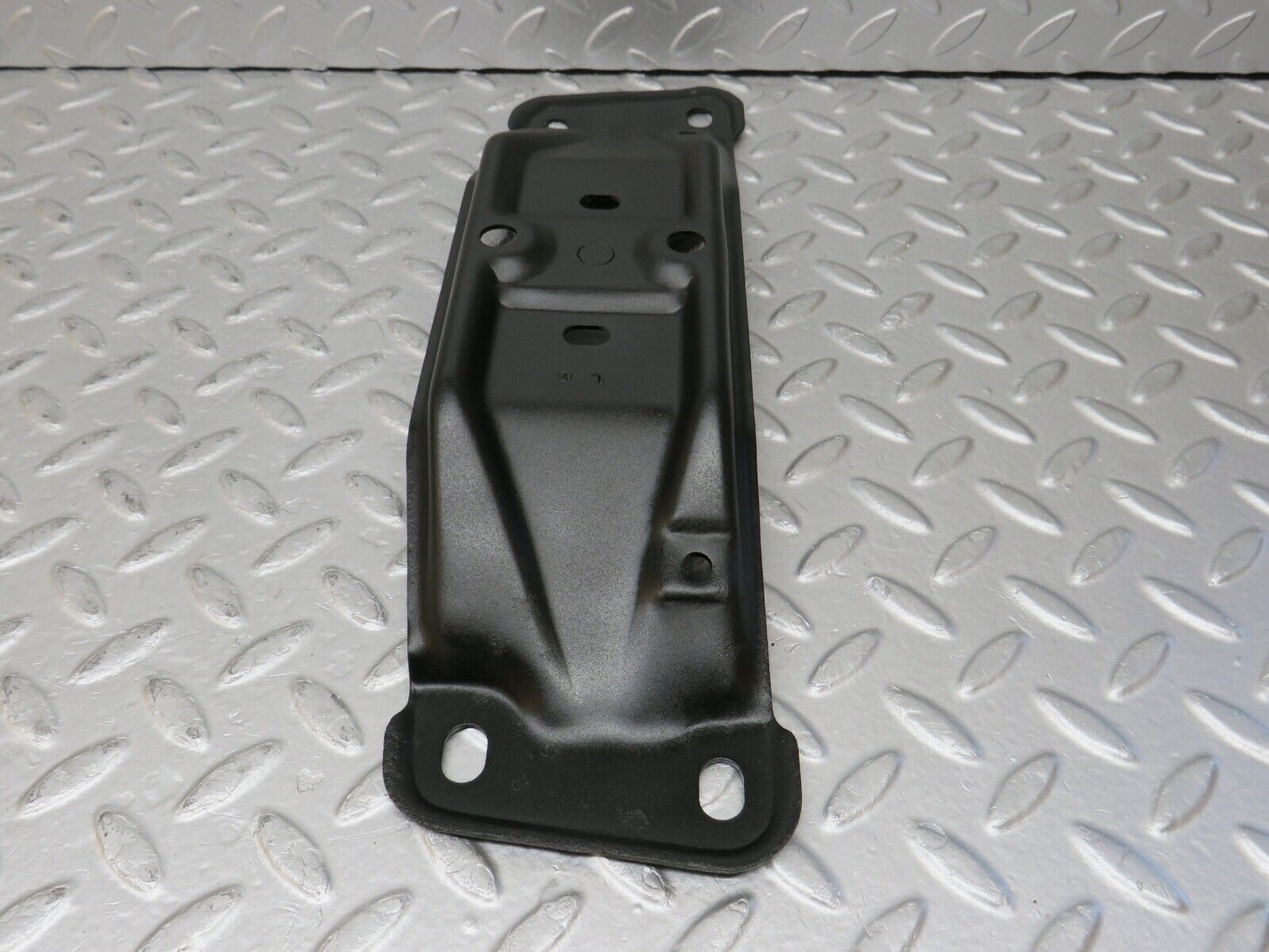 34602 Mercedes-Benz C126 380SEC Coupe Gearbox Mount Bracket