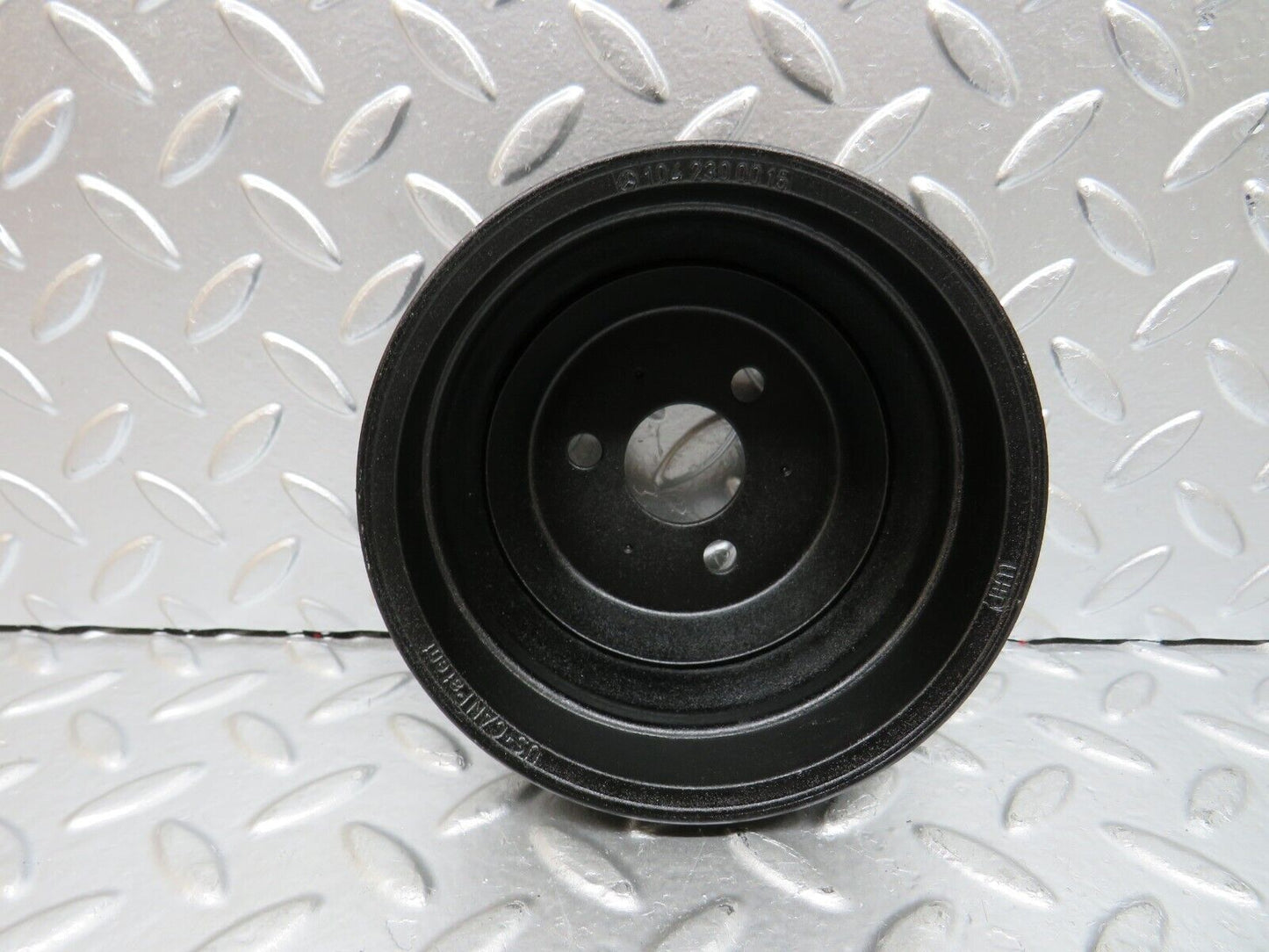 24819 Mercedes-Benz W140 S320 Water Pump Pulley 1042300015