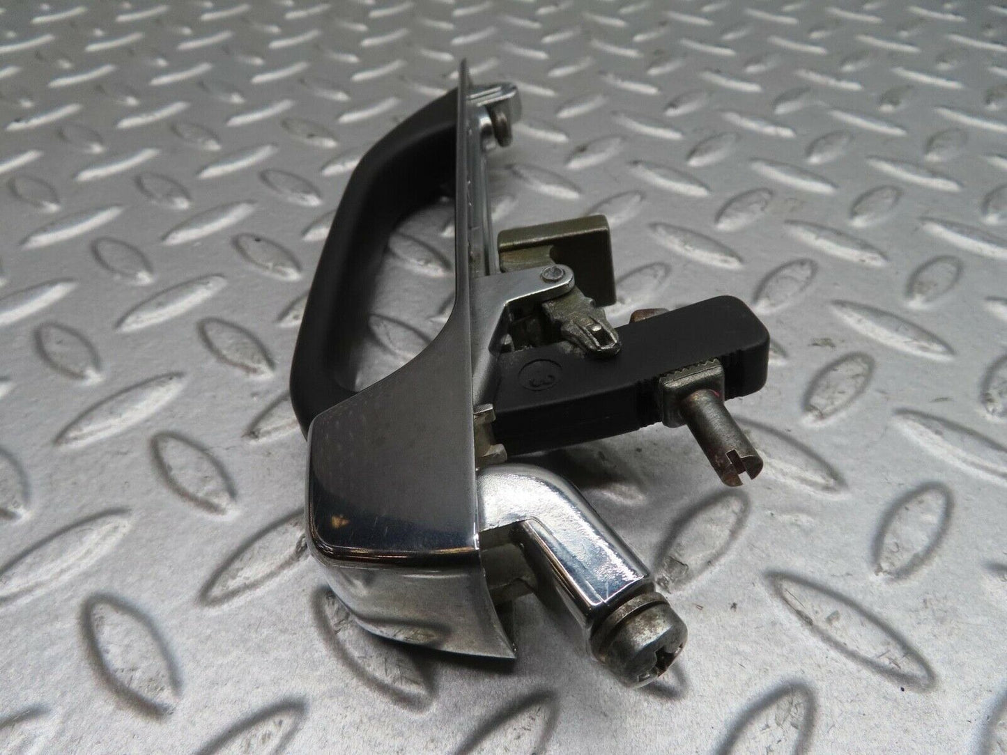 13866 Mercedes-Benz W123 200 Exterior Chrome Door Handle Rear 1237600359