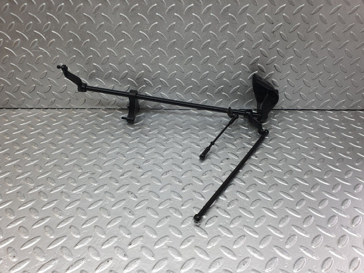 43445 Mercedes-Benz W108 280SE Throttle Linkage 1290721601