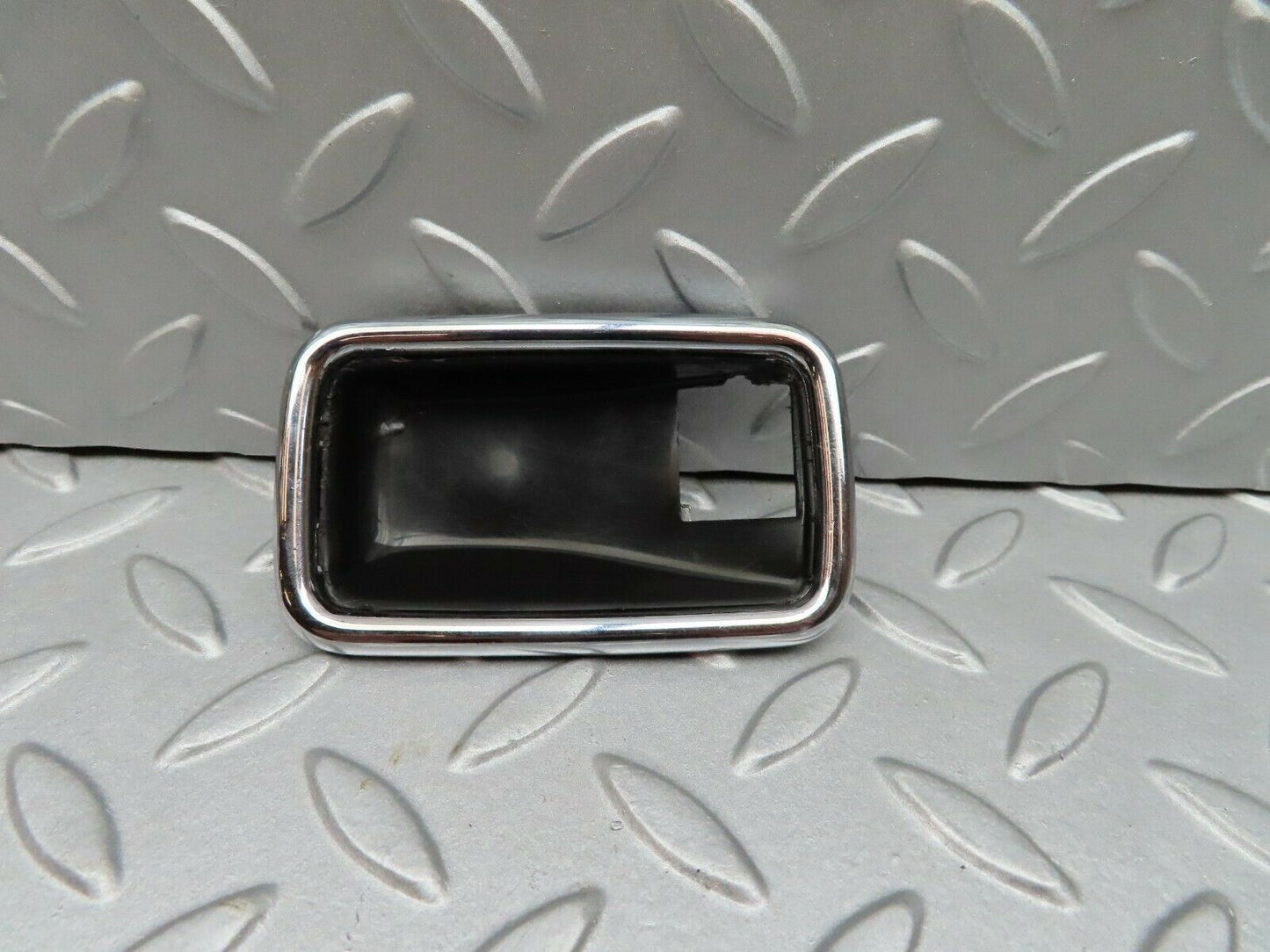 3405 Mercedes-Benz W108 280SE Chrome Frame For Door Opener Left 1087660511