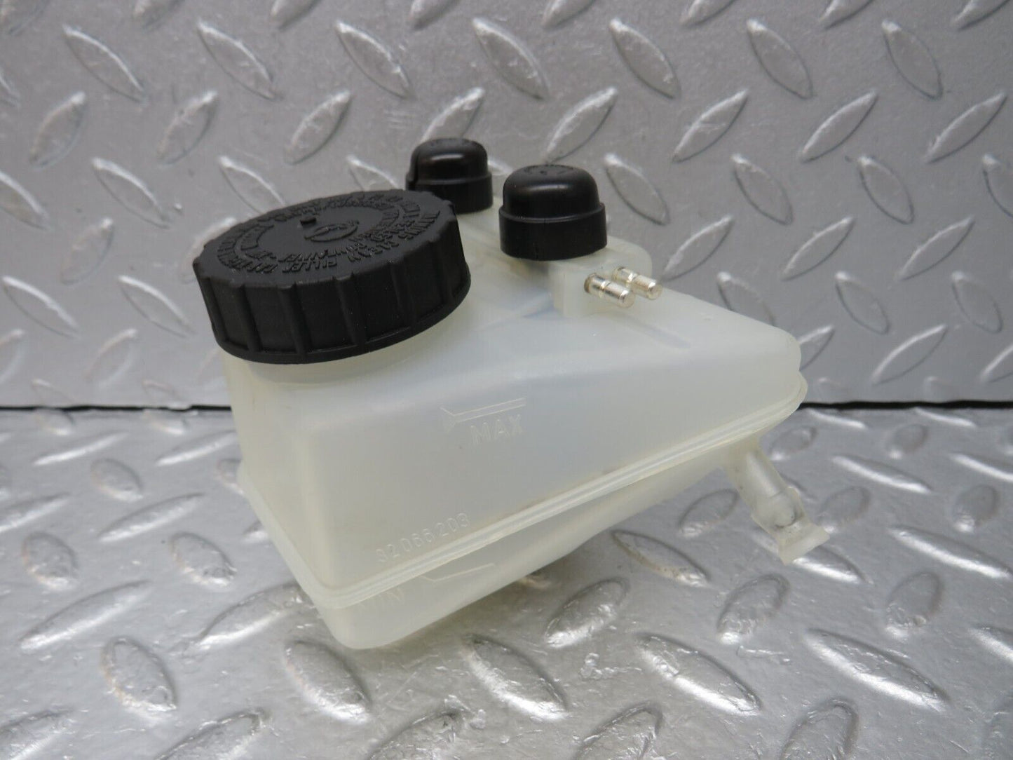 37009 Mercedes-Benz C126 420SEC Coupe Brake Fluid Reservoir Tank