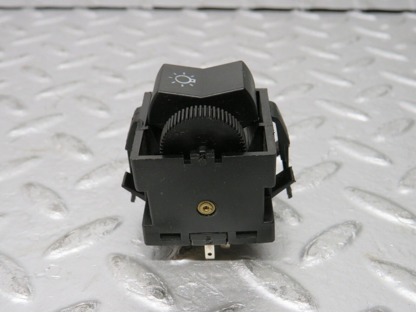 30041 Porsche 924 Headlight Switch 477941531