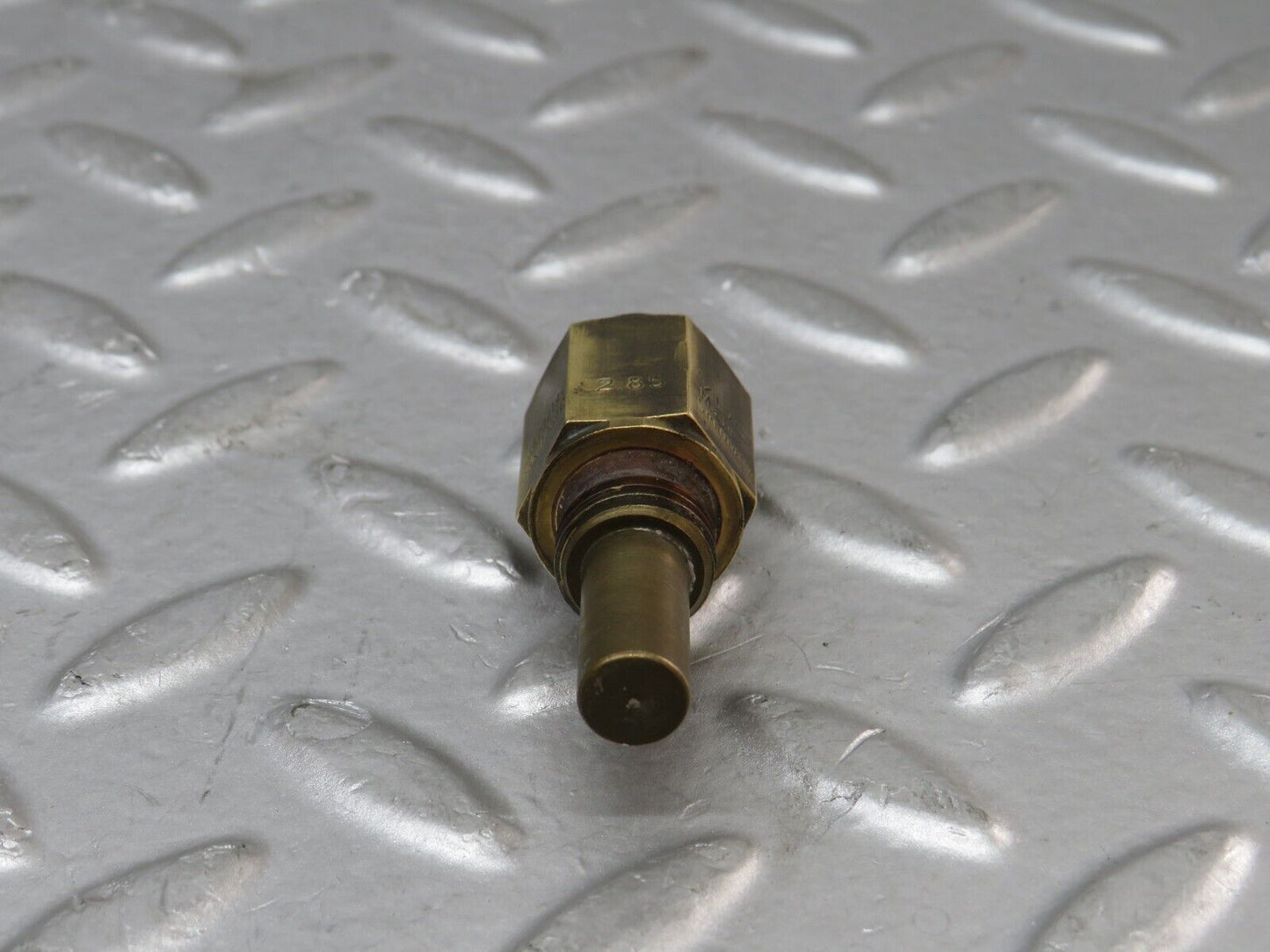 35515 Mercedes-Benz R107 280SL Coupe Temperature Sensor VDO