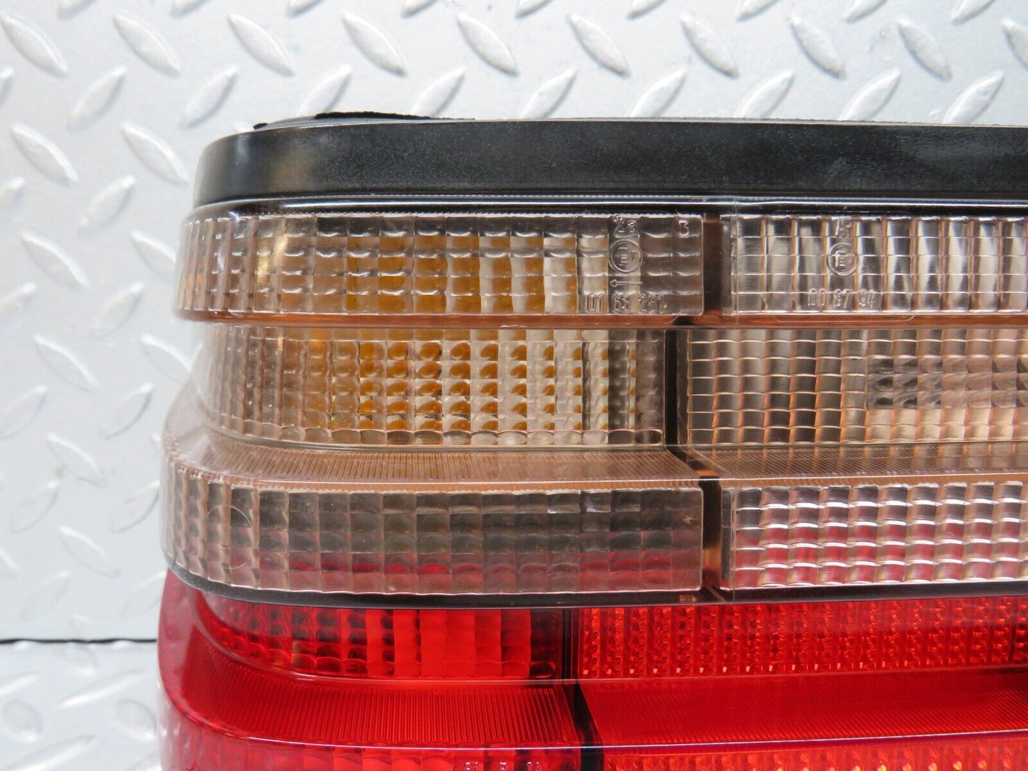 37847 Mercedes-Benz A124 320E Cabriolet Tail Light Left Side