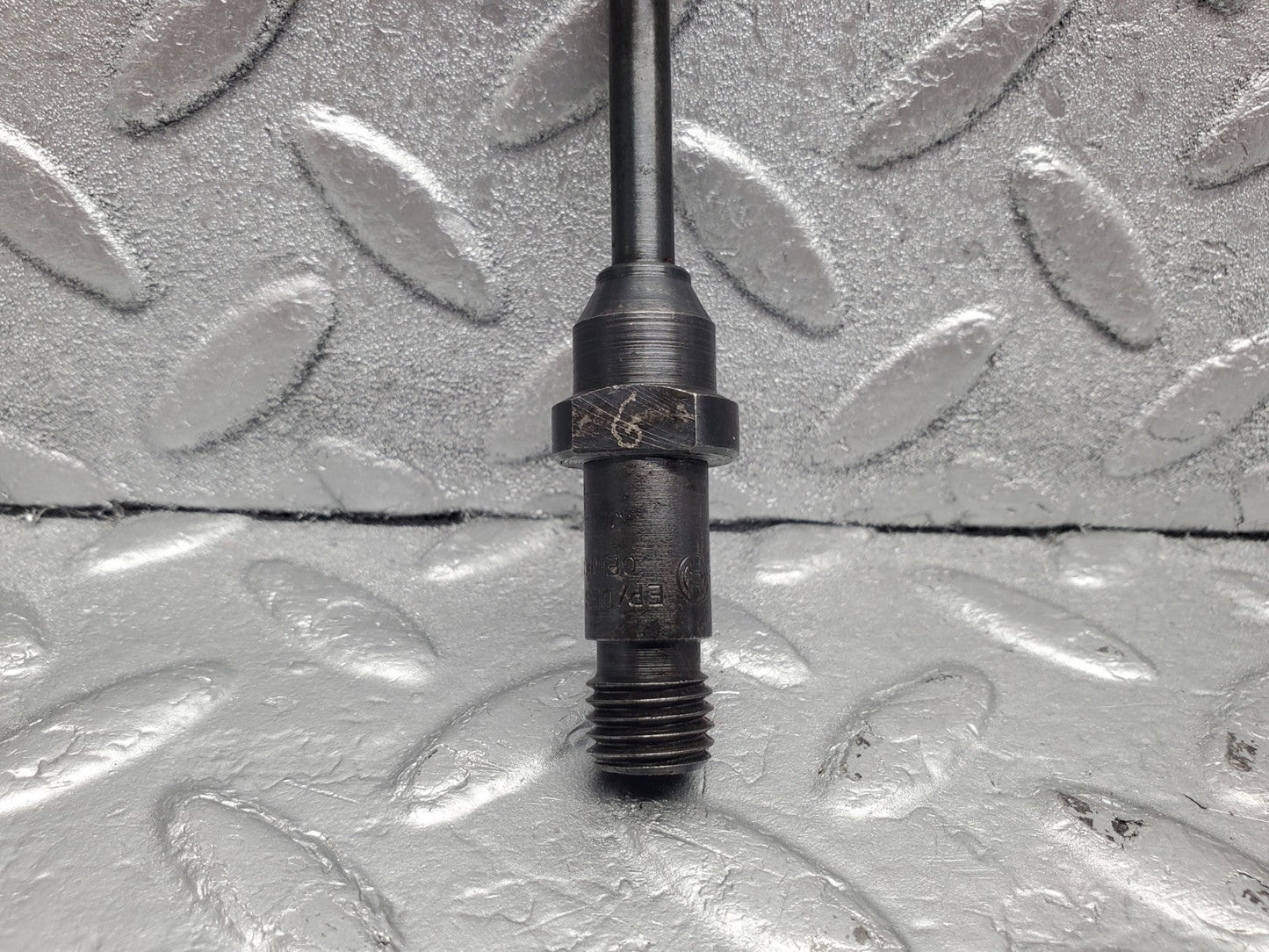 W112 fuel injector used OEM
