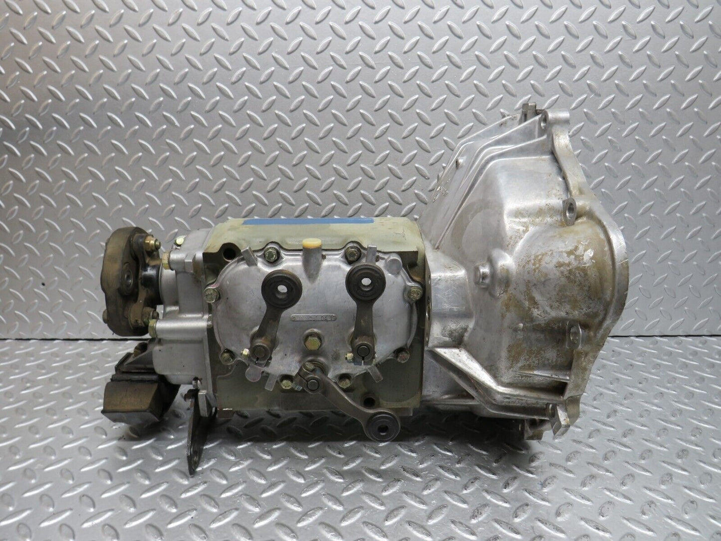 37732 Mercedes-Benz W108 280S Manual Gearbox 4 Speed 1152511301 1172611101