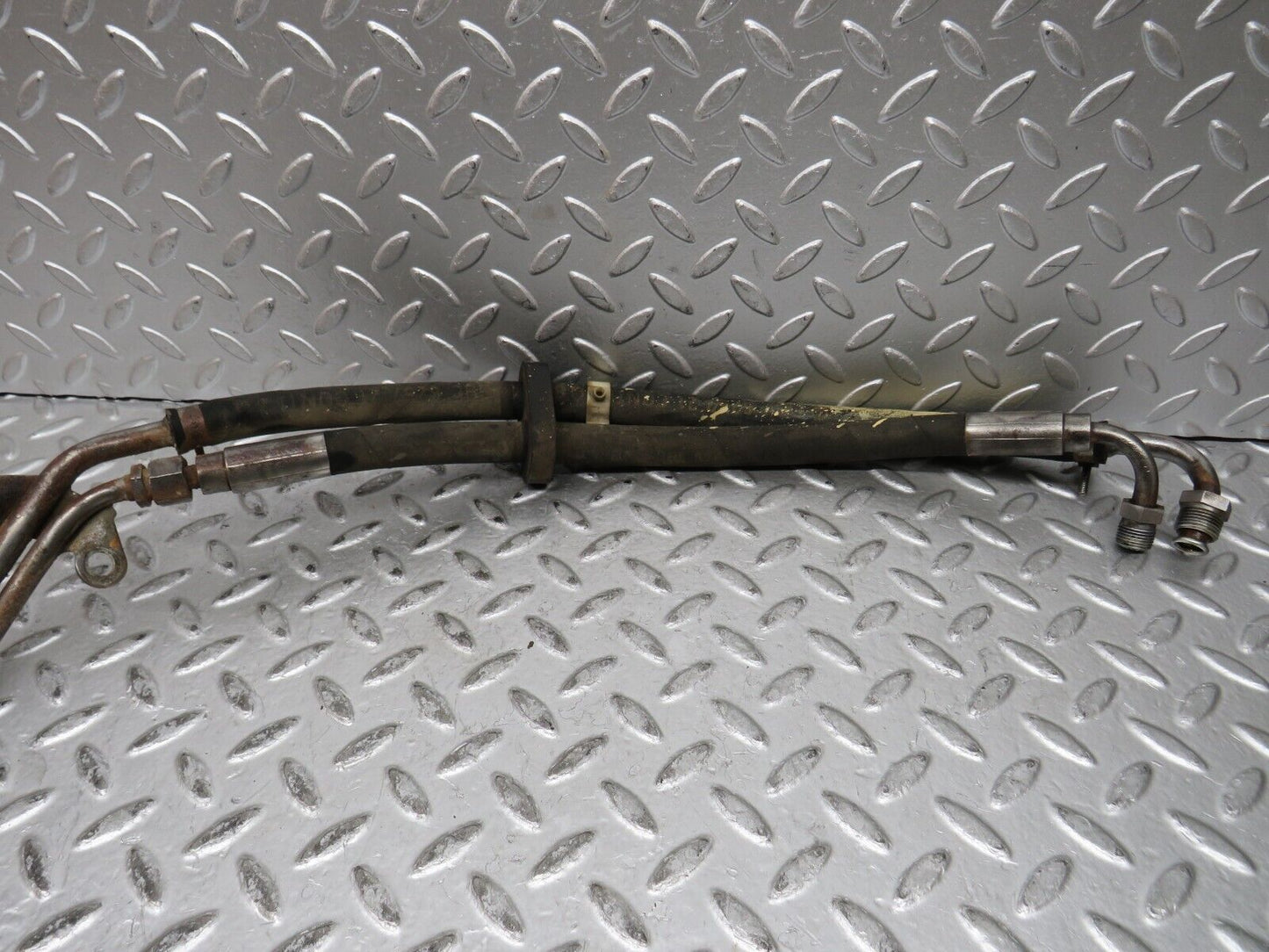 28866 Mercedes-Benz W123 230E Power Steering Oil Pipe Hose
