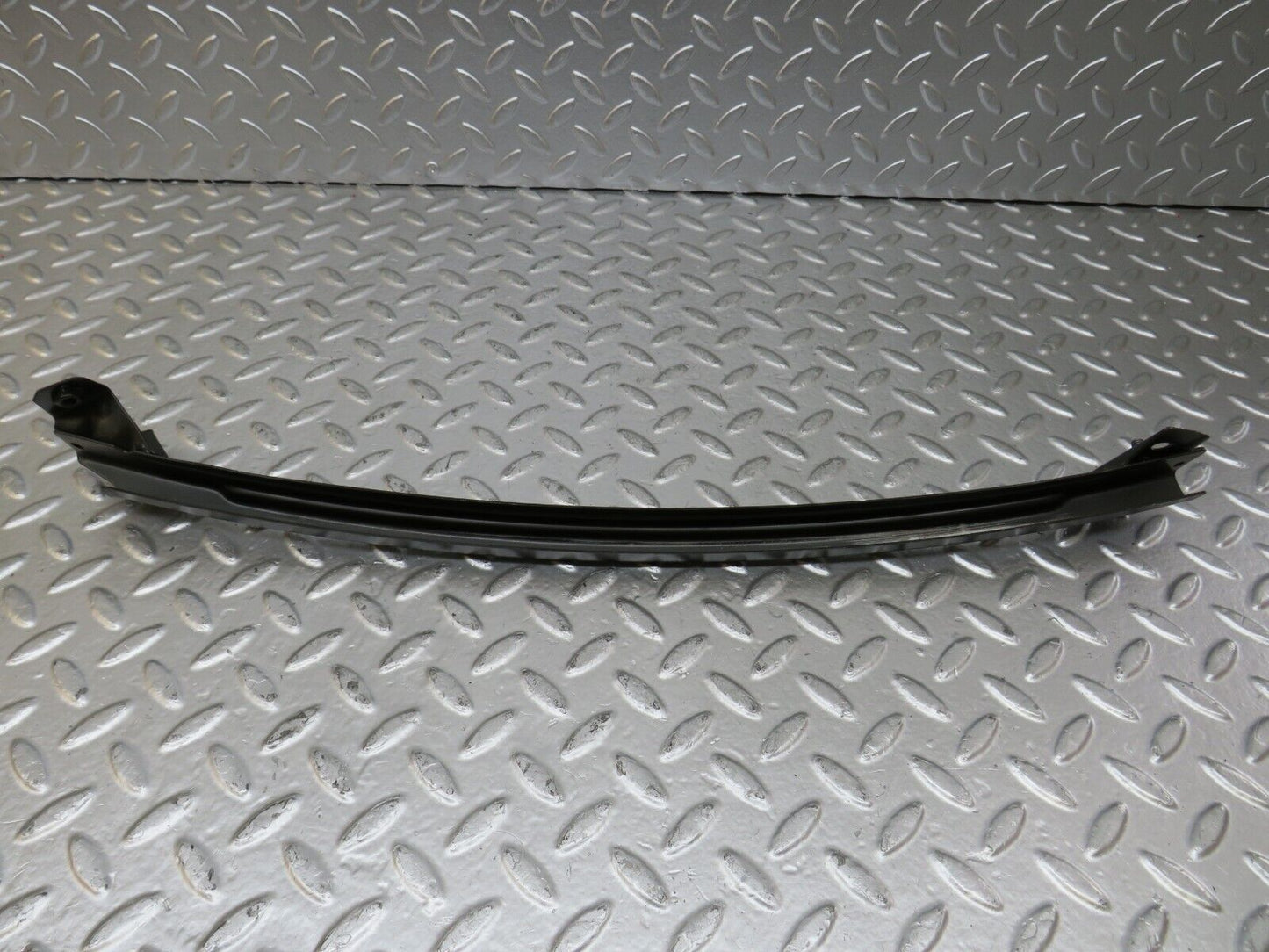 24757 Mercedes-Benz W140 S320 Front Right Door Window Channel