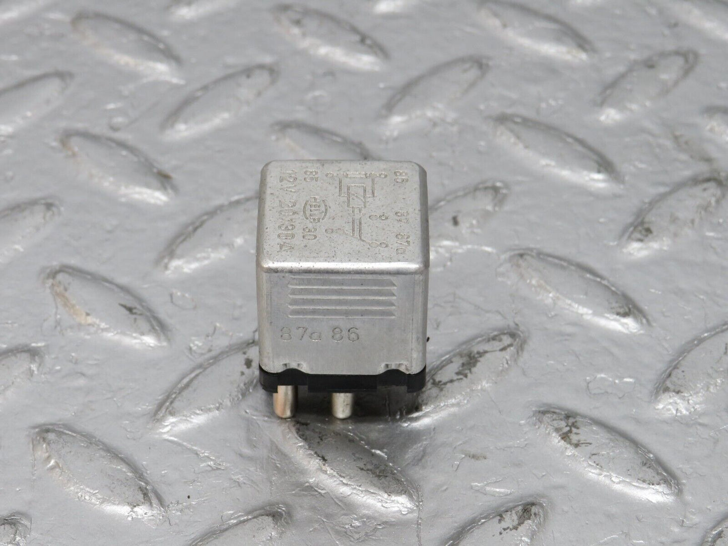 33597 Mercedes-Benz W201 190E 2.0L Multi Purpose Relay 0015420219