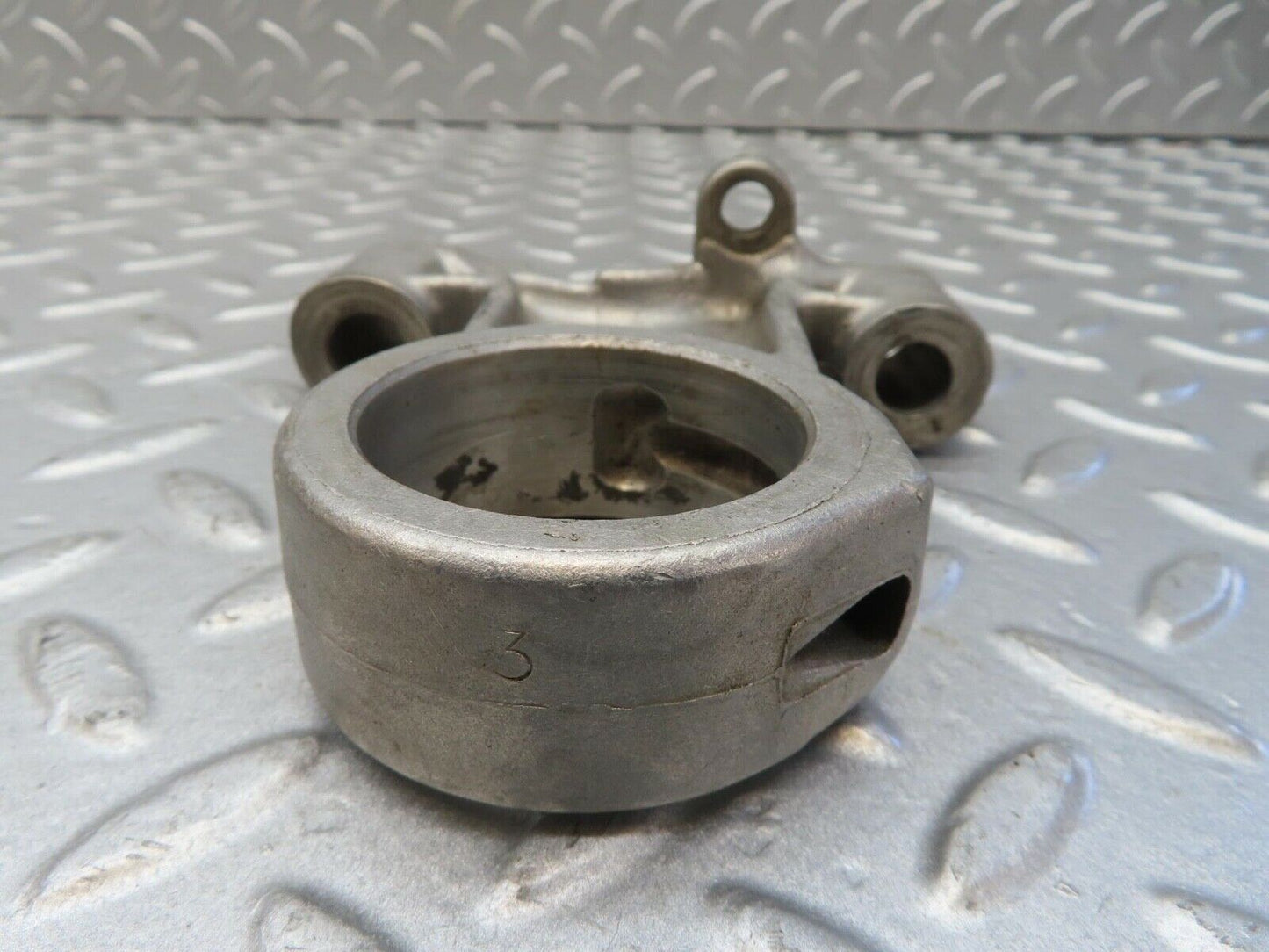 13362 Mercedes-Benz W111 230S Camshaft Tower Bearing 1140510016