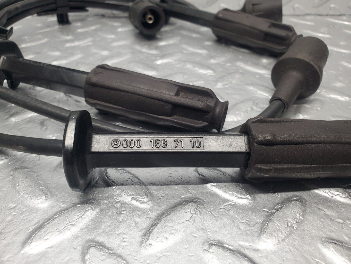 46201 Mercedes-Benz W124 280E Ignition Coil Lead Set 0001567110 0300404106
