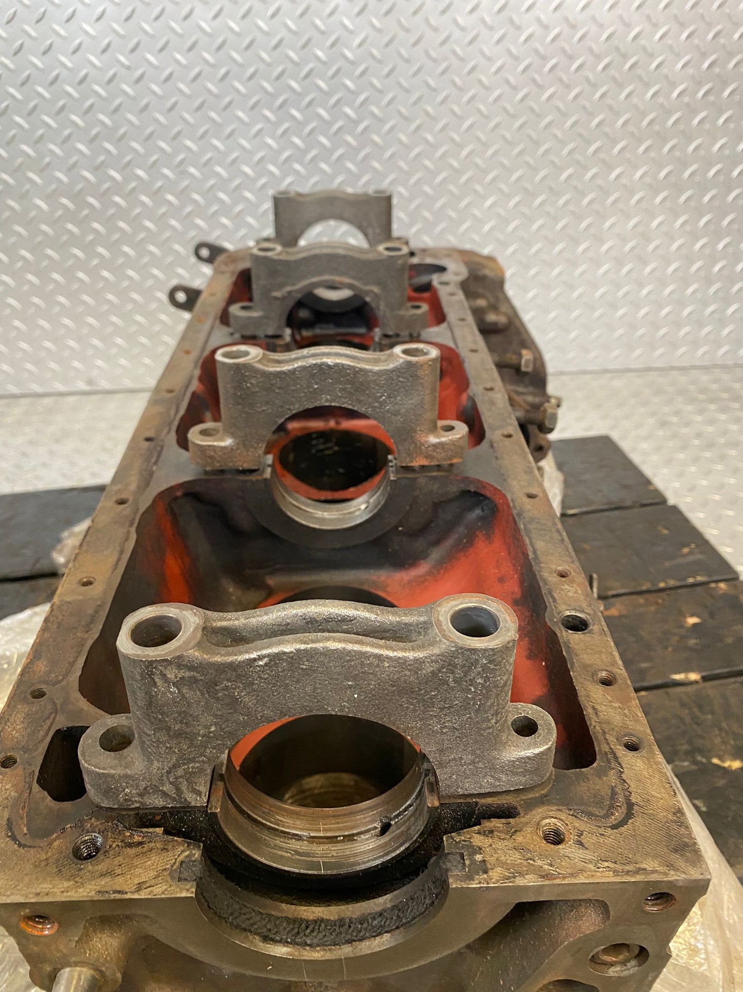 9535 Mercedes-Benz W111 Engine Block M127 1270110601
