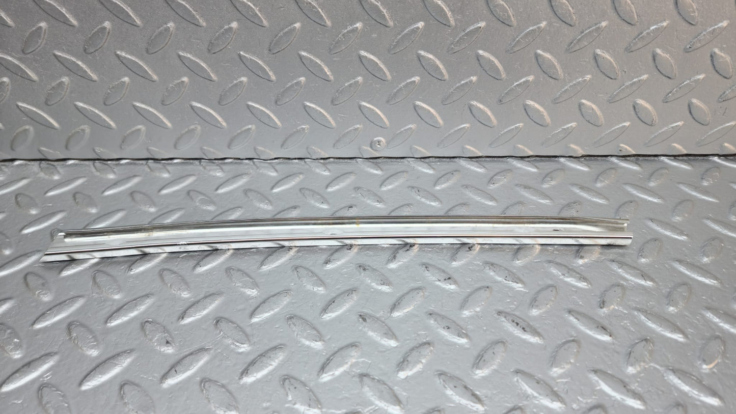40146 Mercedes-Benz R107 350SL Hardtop B Pillar Chrome Trim Right Side