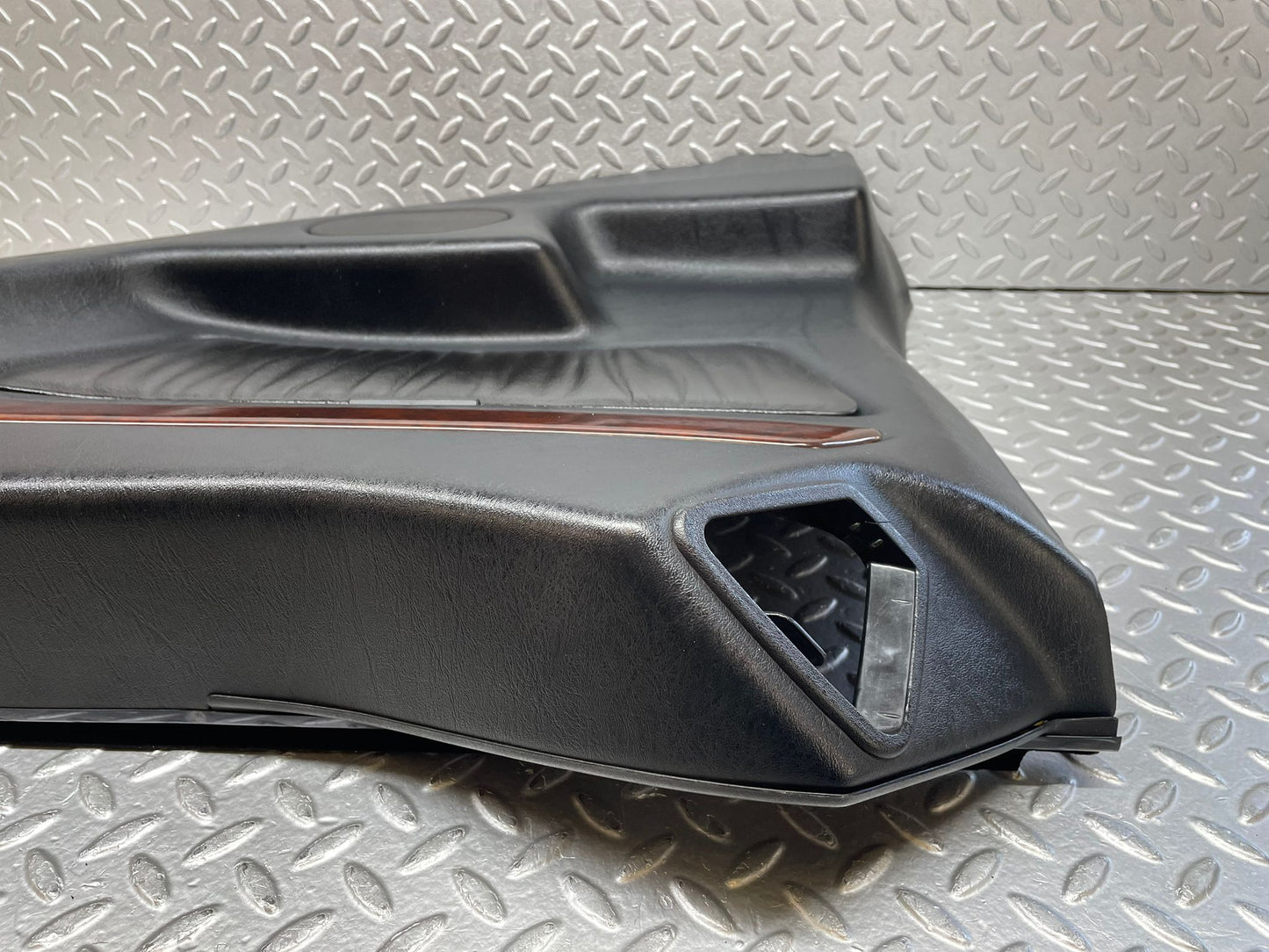 37872 Mercedes-Benz A124 320E Cabriolet Rear Right Card Panel Black 1246904226