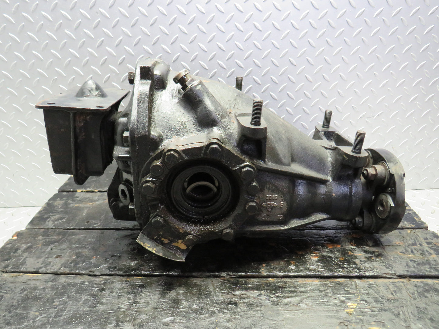 1449 Mercedes-Benz C107 350SLC Coupe Coupe Rear Differential  Ratio 3.46 1073502820 1163510401