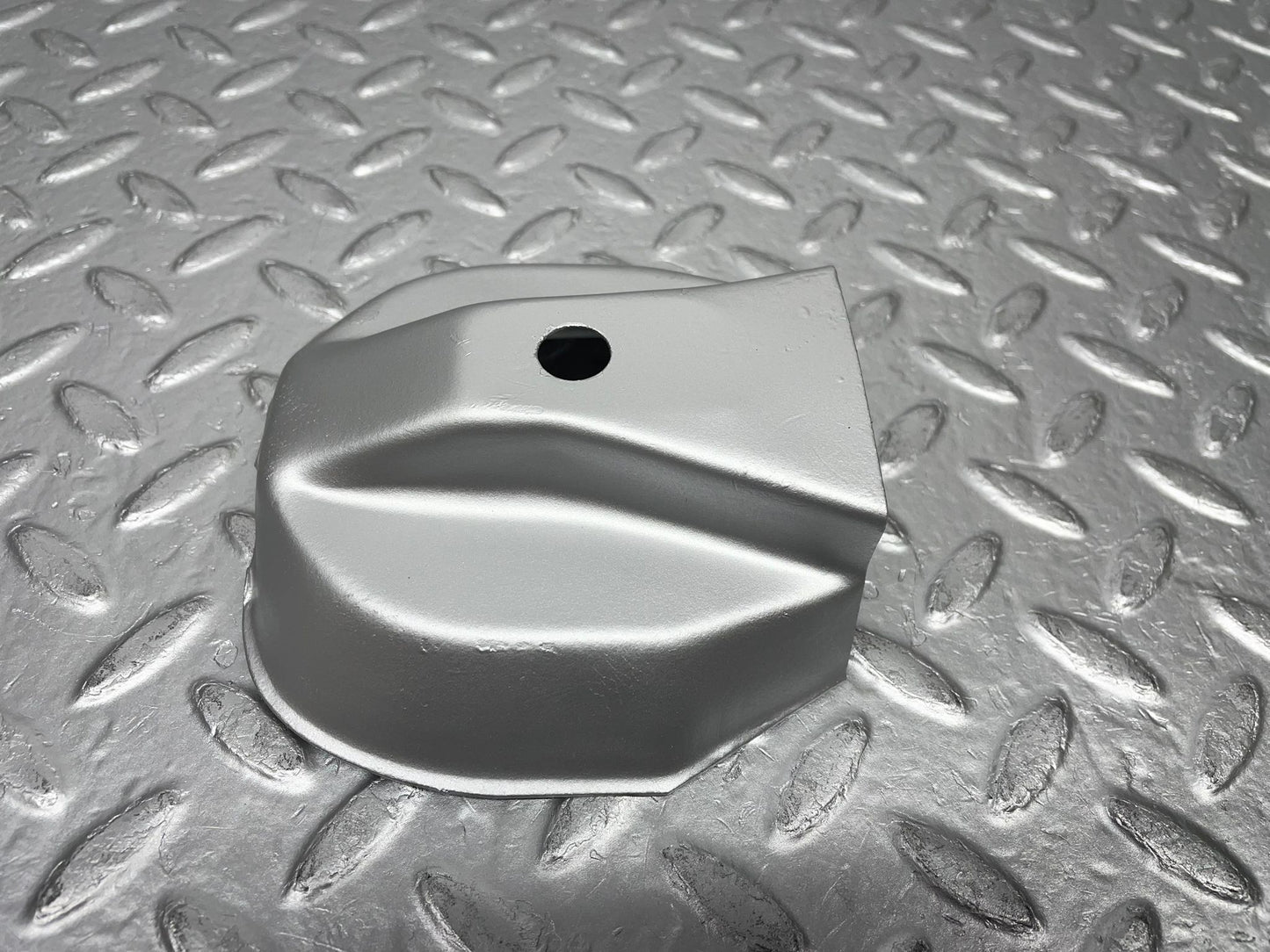20538 Mercedes-Benz R107 450SL Coupe Engine Mount Bracket Heat Shield Left