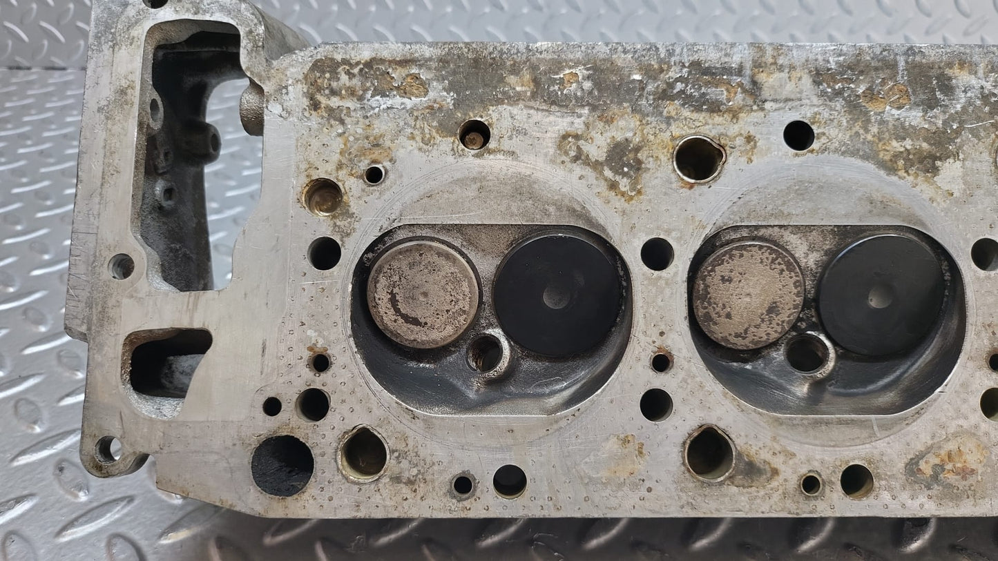 37171 Mercedes-Benz C126 420SEC Coupe Cylinder Head Right Side 1160163901