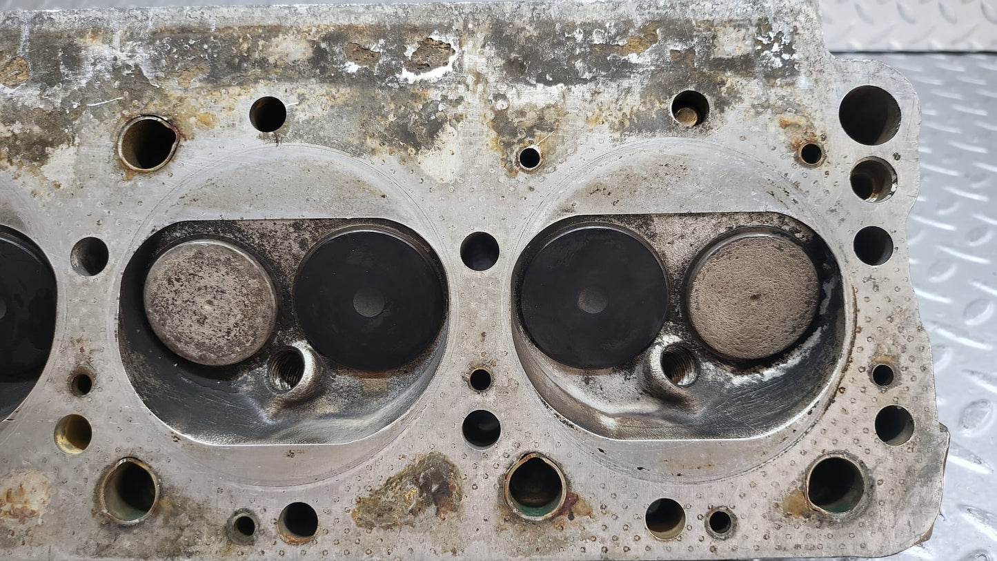 37171 Mercedes-Benz C126 420SEC Coupe Cylinder Head Right Side 1160163901