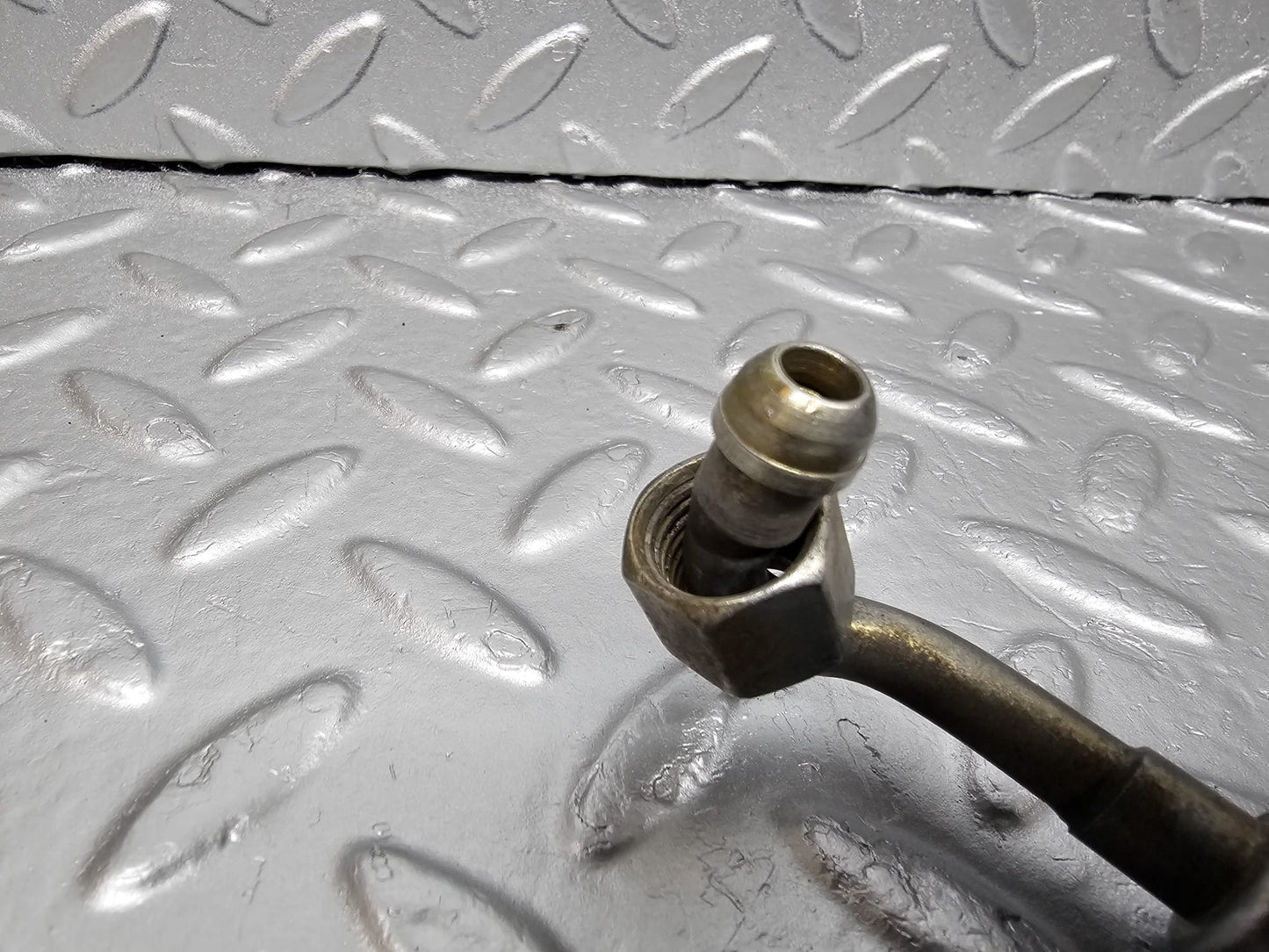 27273 Mercedes-Benz W123 280E Fuel Hose Pipe