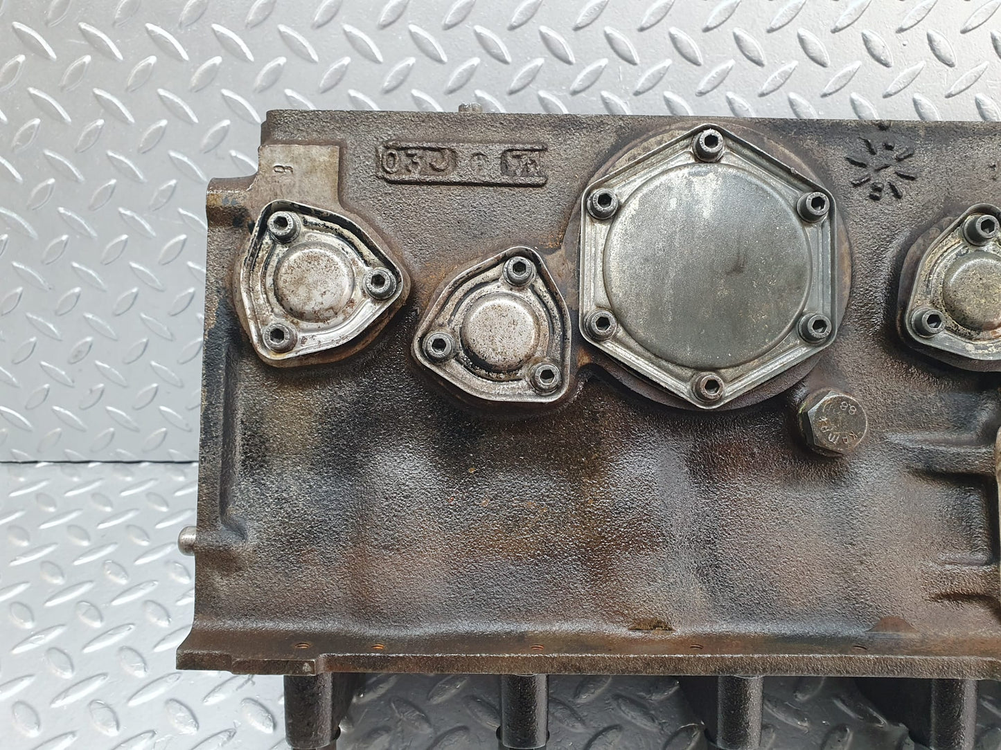 10192 Mercedes-Benz W108 Engine Block 1300110001 M130.920