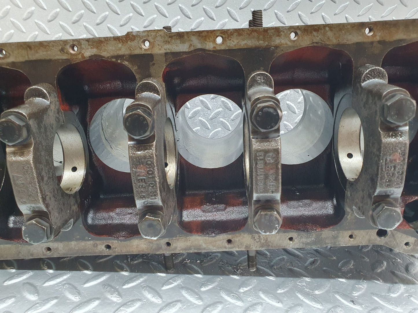 10192 Mercedes-Benz W108 Engine Block 1300110001 M130.920