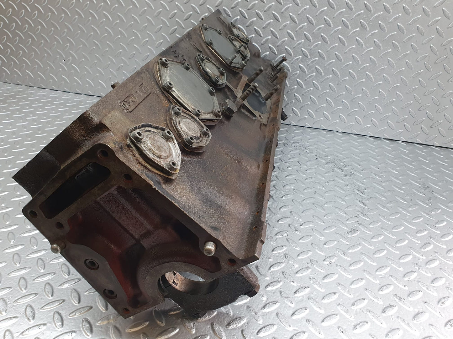10192 Mercedes-Benz W108 Engine Block 1300110001 M130.920