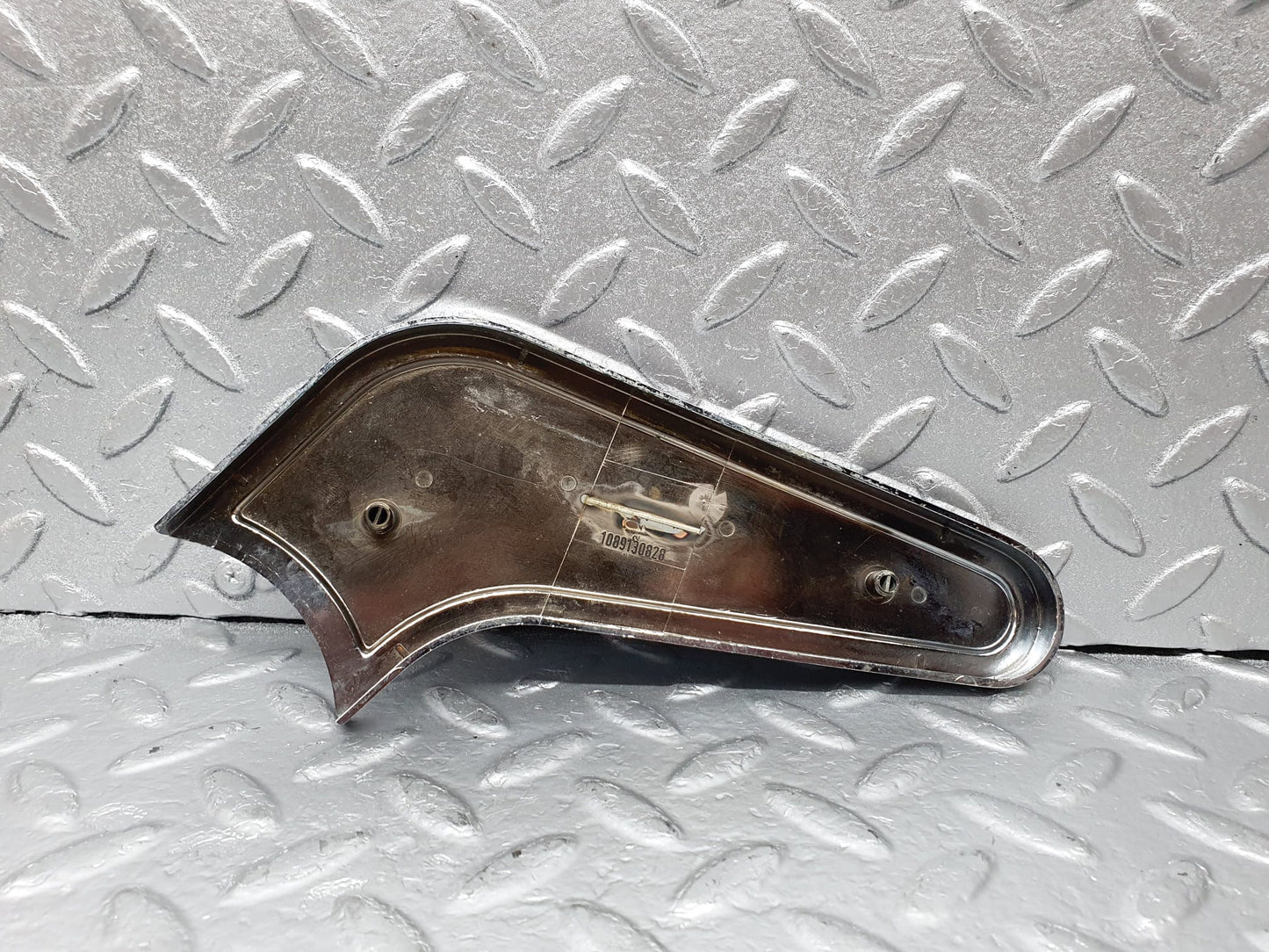 43088 Mercedes-Benz W108 280SE Seat Hinge Chrome Cover Right 1089130828