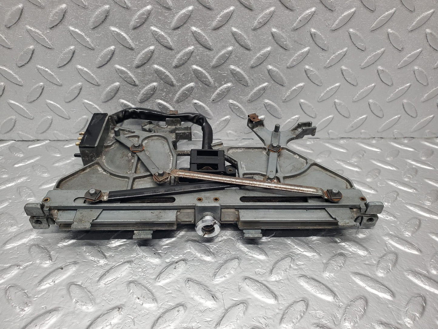 8978 Mercedes-Benz W115 Heater Control Panel With Knob 1158300266