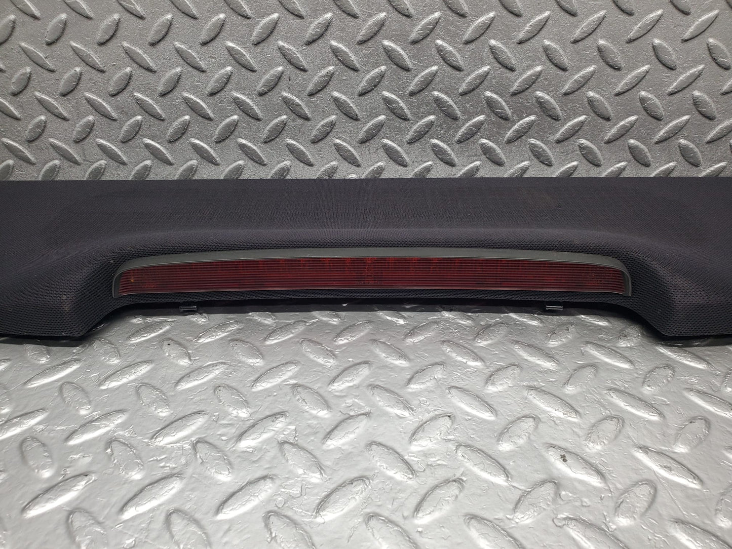 1633 Mercedes-Benz W220 S430 Rear Shelf Panel Additional Brake Light 2206900530