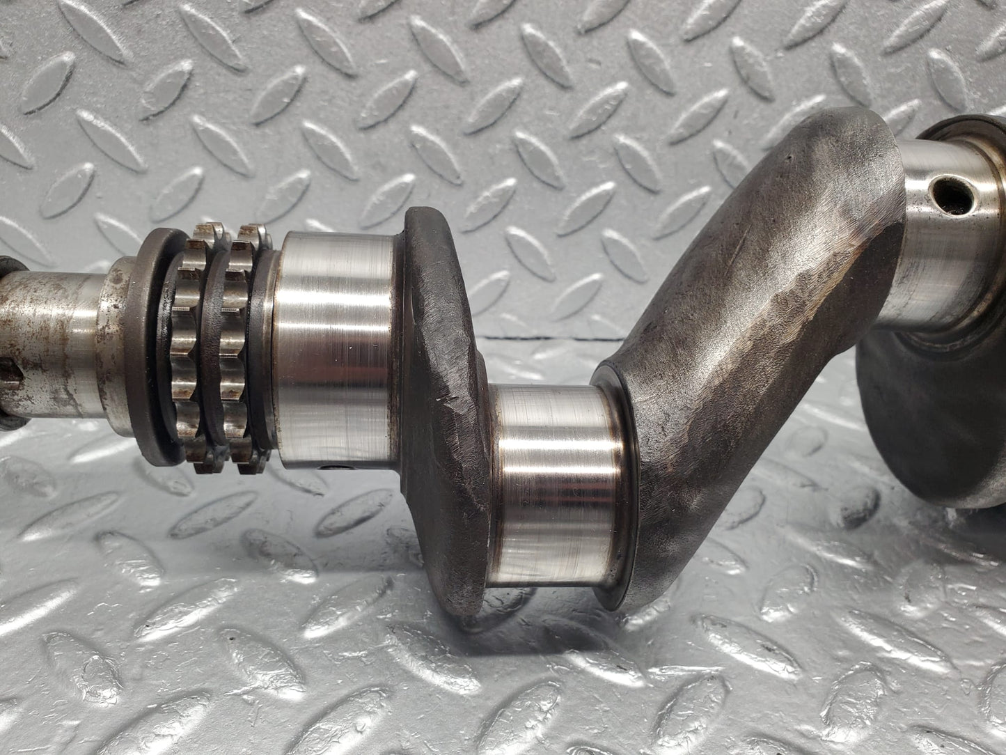 1769 Mercedes-Benz W105 219 PONTON Crankshaft 1800311401