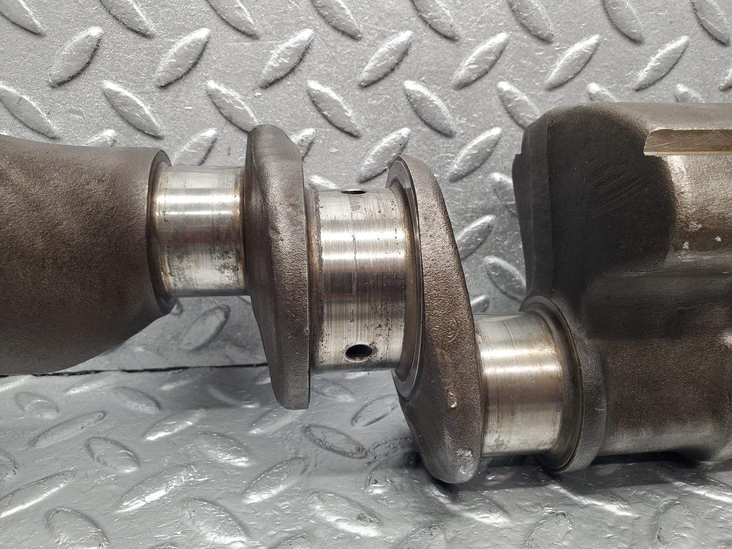 1769 Mercedes-Benz W105 219 PONTON Crankshaft 1800311401