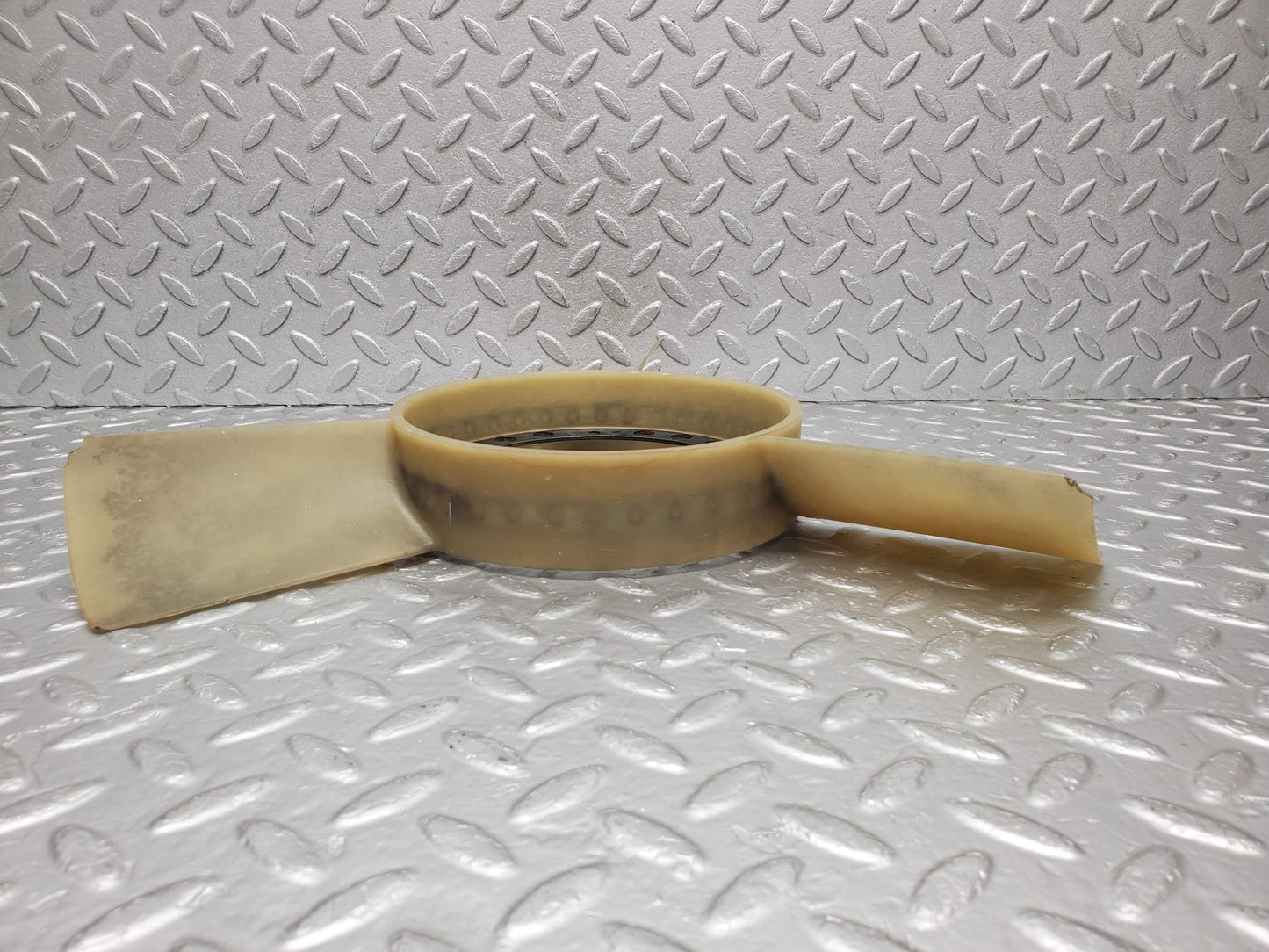 1417 Mercedes-Benz W123 240D Engine Cooling Fan 6162000723