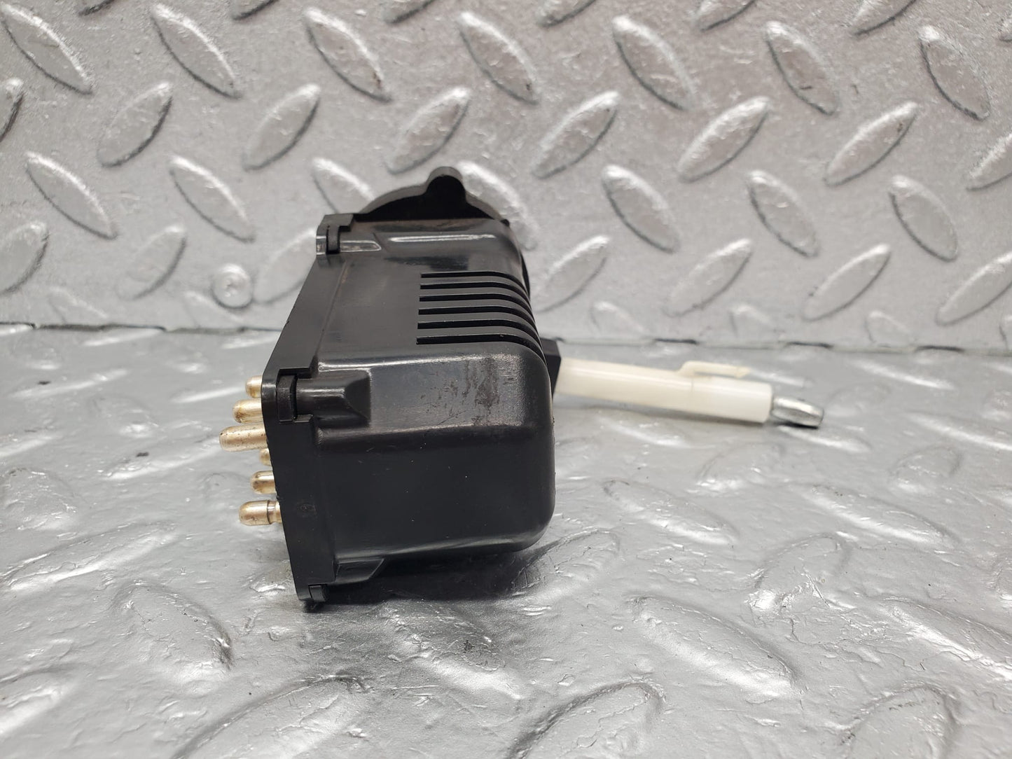 1423 Mercedes-Benz W123 240D Heater Control Switch 1238200610