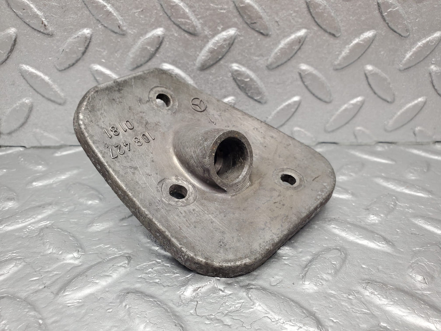1444 Mercedes-Benz W108 280SE Handbrake Cabel Regulator 1084270181