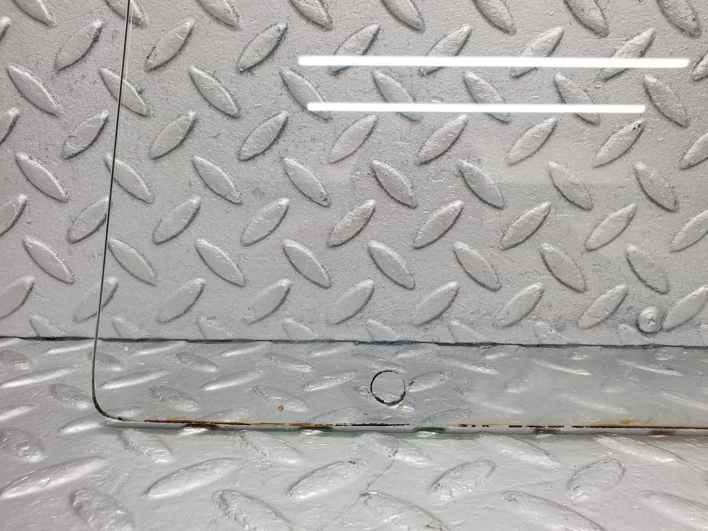 1810 Mercedes-Benz W120 Ponton Front Right Door Window Glass