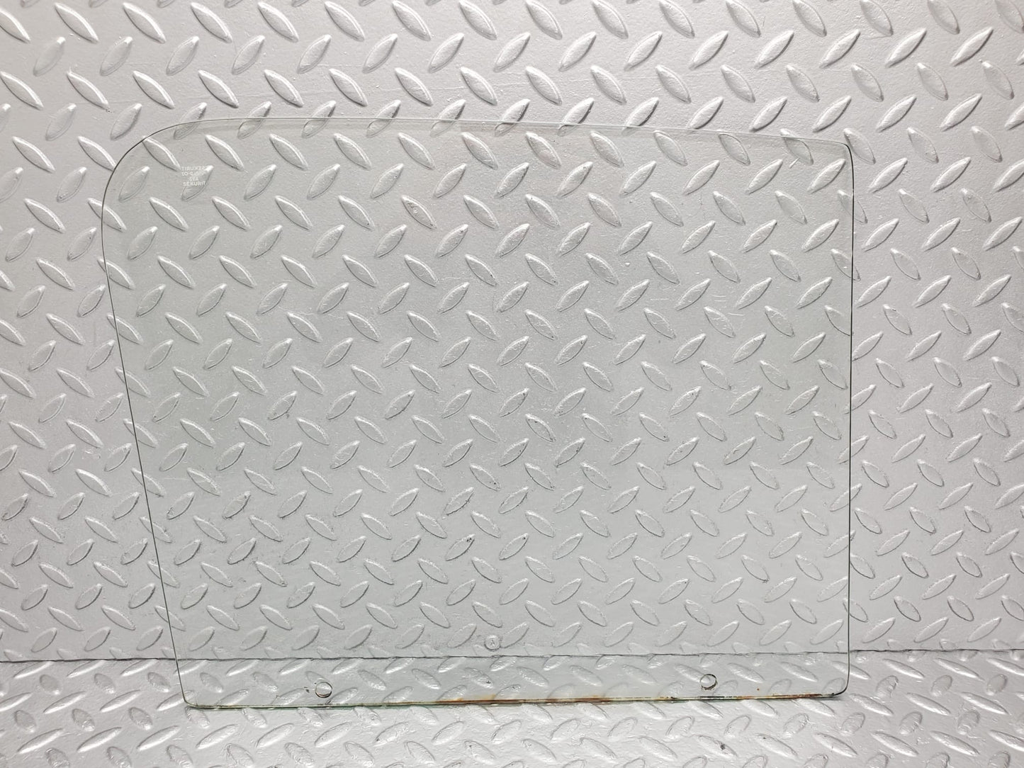 1810 Mercedes-Benz W120 Ponton Front Right Door Window Glass