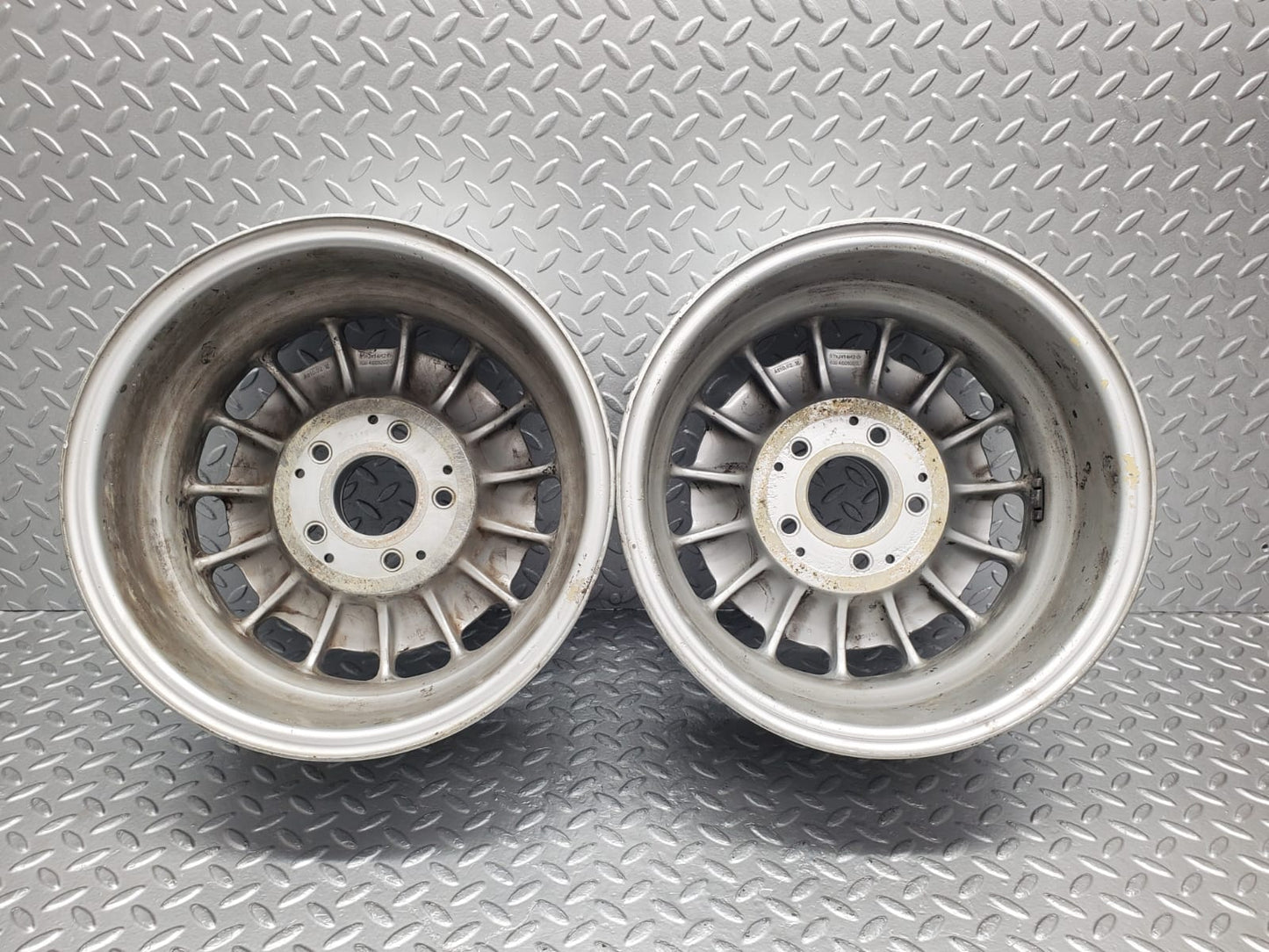 22845 Mercedes-Benz Alloy Wheel Set Mexican Hat 6.5Jx14H2 ET30 1084001002
