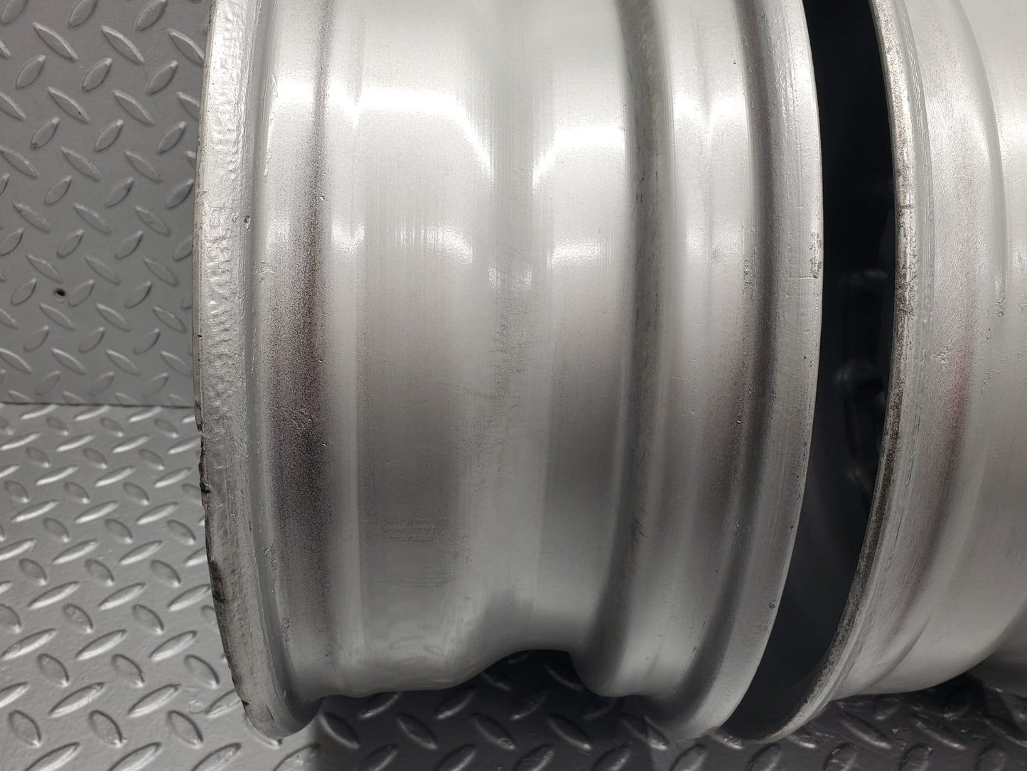 12120 Mercedes-Benz Alloy Wheel Set Mexican Hat 6Jx14H2 ET30 1084000902