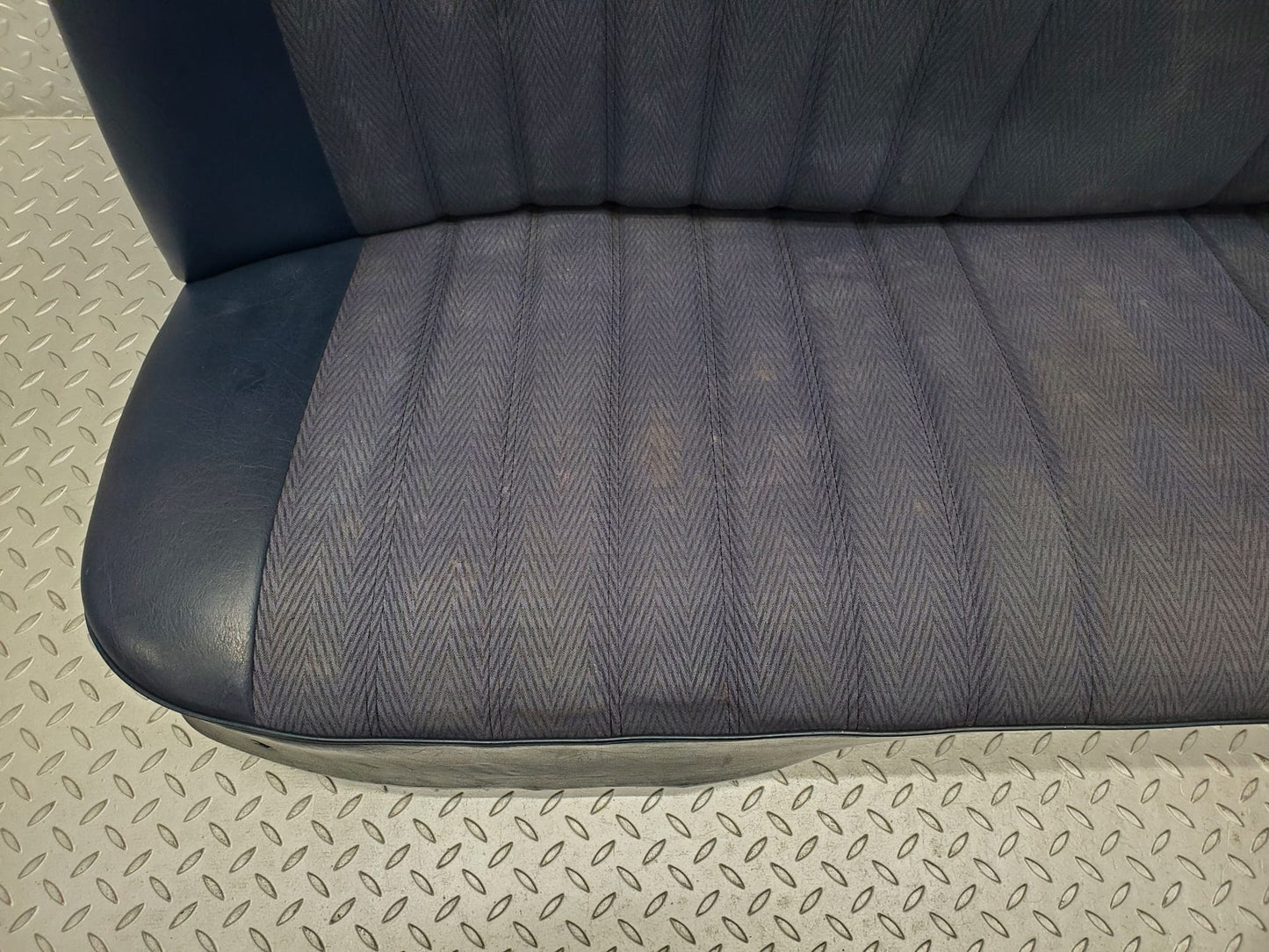 1426 Mercedes-Benz V123 240D LWB Rear Seats Blue
