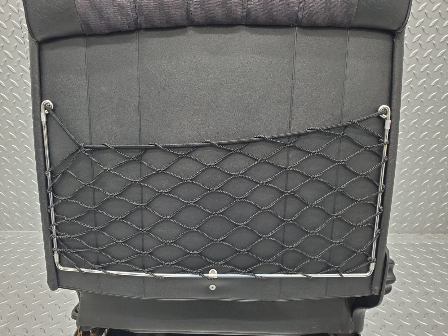 27851 Mercedes-Benz W123 280E Front Right Driver Seat