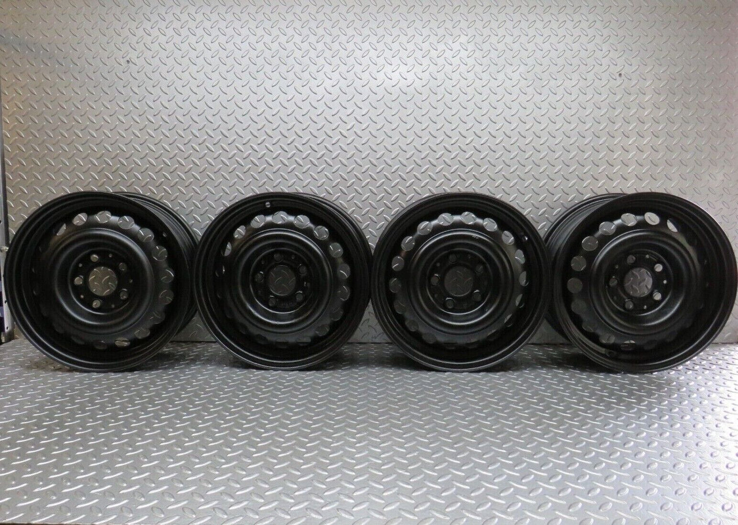 25441 Mercedes-Benz Steel Wheel Set of 4 6Jx15H2 ET49 5x112 1244000602